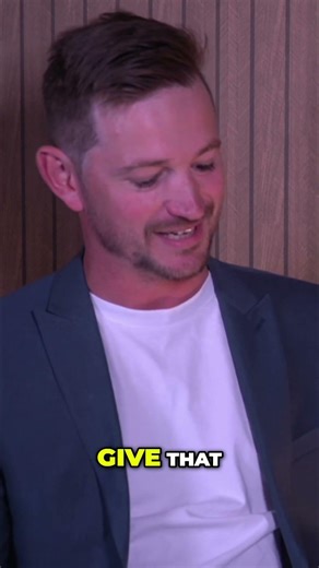 Political Fight: Hipkins vs Luxon Uppercut