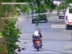 *NSFW* Robbers get karma