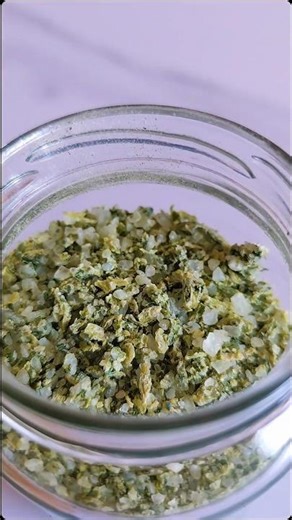 Wild Garlic Salt #ramsons #recipe #wildgarlic