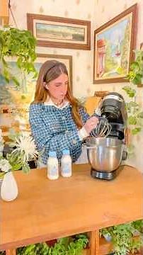 mint chocolate chip ice cream recipe 🍃🍫🍦#diy #homemade #icecream #food #cooking