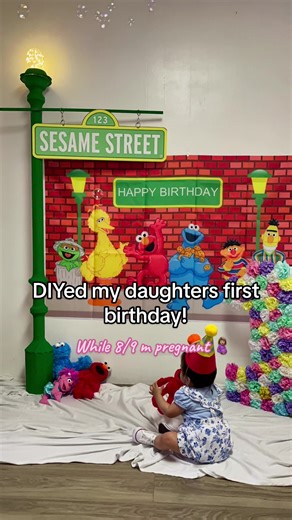 Sesame Street First Birthday Party Decor Ideas