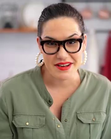 165K views · 4.3K reactions | How to make the ULTIMATE claypot chicken rice at home  | Marion Grasby | Facebook