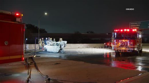 US, Los Angeles: Norwalk Multi-Fatality Fiery Crash on 605 Freeway