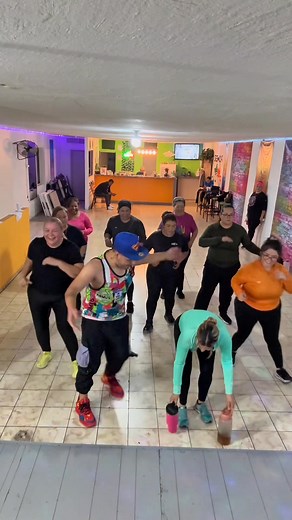 *Etiqueta a tu amiga | POWER FIT CLUB