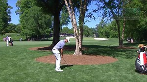 Rory McIlroy hits amazing shot through trees at Quail Hollow