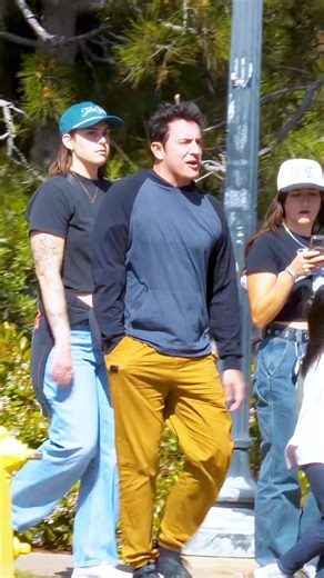 #fart #fartprank #smileplease #funnypost #funnyprank | fart