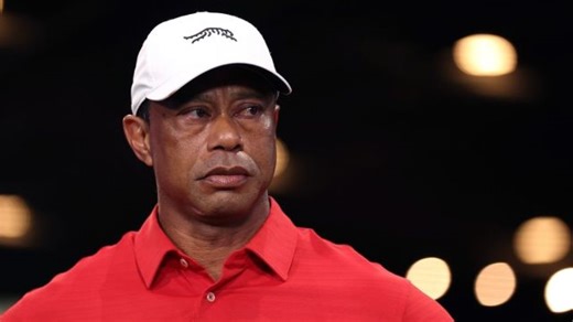 SNL Weekend Update Jokes About Tiger Woods Amid DUI Arrest