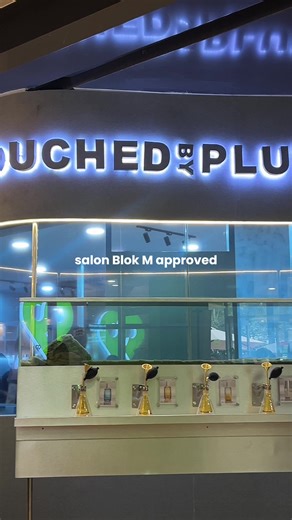 Belom ke Blok M kalau belom nyalon di Touched by Pluto yang udah jaksel approved banget nih! #blokm #jaksel #salon #hairtreatment #jaksellifestyle