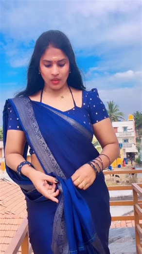 Nila on Instagram: "💙"