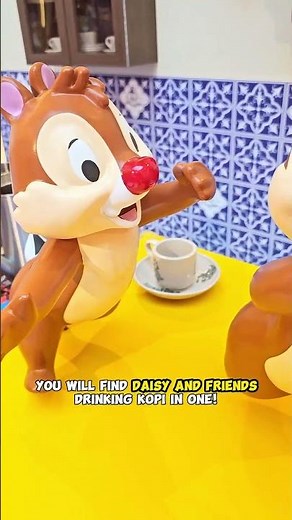 Snap Photos with Donald Duck and Friends at his 90th Birthday Celebrations at VivoCity Singapore!