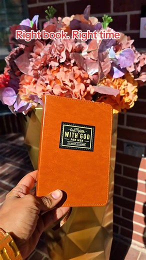 powerful daily devotional designed specifically for men, One Minute With God for Men offers quick, faith-centered reflections to build strength, clarity, and peace in just 60 seconds a day. Perfect for sons, husbands, and fathers who want to grow spiritually without feeling overwhelmed. #MensDevotional #FaithForMen #OneMinuteWithGod #ChristianGifts