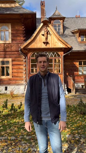 Step inside Willa Koliba — the first-ever Zakopane Style villa! 🏔️ From carved wooden furniture to original 19th-century rooms, this historic gem shows how Highlander traditions became iconic Polish architecture. A must-see in Zakopane! ✨ | Krystian Nowak