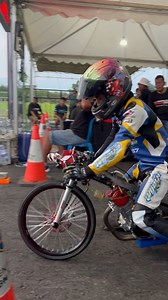 433K views · 6.5K reactions | Detik detik ADIT COCO hampir crash di event dragbike lombok 﫣 #mxffa #aditcoco #dragbike #dragrace #balapmotor #vod | Balap Lokal | Facebook