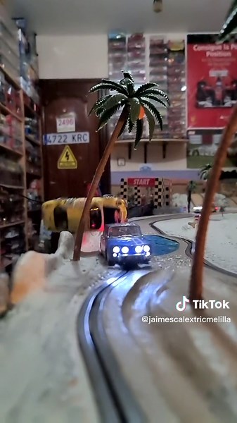 Exciting Scalextric Rally with Renault featuring Acrobatics | Jaime Garrido