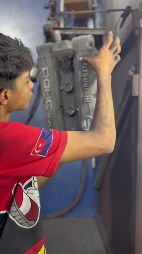 Exploring the Mitsubishi 16-Valve Automotive Component