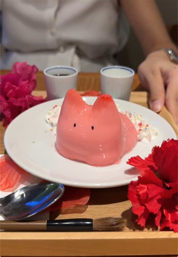Deliciously Adorable Jiggly Cat Pudding Recipe