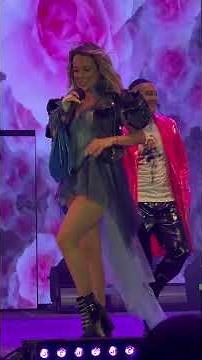 Fey Díselo Con Flores EN VIVO Hits Tour