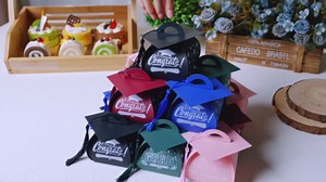 TaoBary 30 Pieces Graduation Cap Candy Box 2026 Graduation Prom Boxes Party Favors Treat with Tassel Centerpieces for Tables Decorations Grad Party Supplies(Green)