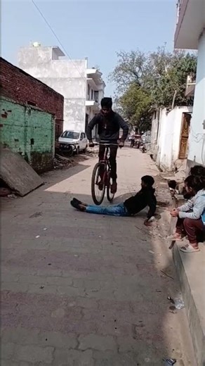 Jump cycle 😱video #stunt