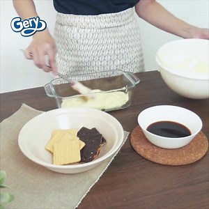 19K views · 61 reactions | There are more than a few ways to enjoy Gery Crackers, like this cheesy Gery Crackers Tiramisu 襤襤襤 Don't miss out on the chance to win up to RM3,500 worth of prizes with the #CreateYourGery contest, ENDING SOON! Join now: https://bit.ly/2NwFwfZ | Gery Malaysia | Facebook