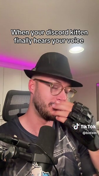 When Your Discord Kitten Hears Your Voice