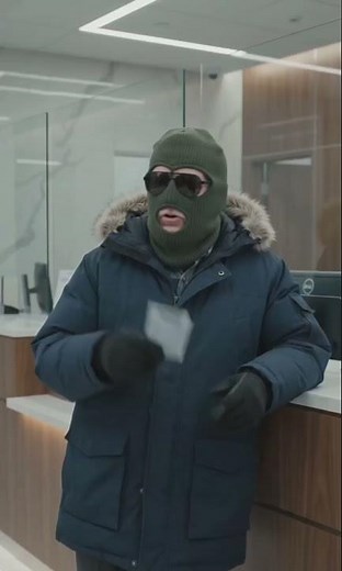 😂 MY GRANDPA ACCIDENTALLY ROBBED A BANK 💀 #usacomedy #comedy #funny #usa #jokes #viral #funnyvideo