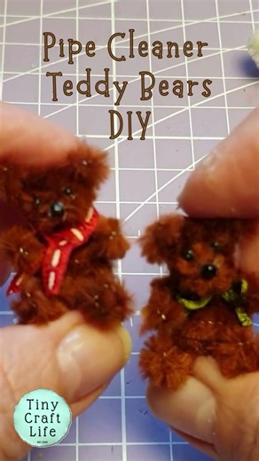 DIY Pipe Cleaner Miniatures #Shorts #MiniaturePets #PipeCleanerCraft #FurryFriends #Minis