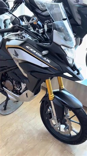 Honda CB190X – Adventure Ready 🏍️🔥 • 184cc Fuel-Injected Engine • 5-Speed Transmission • Adventure Touring Design • Digital Instrument Cluster • Front & Rear Disc Brakes • Comfortable Long-Distance Riding • Excellent Fuel Efficiency Available now at Premium Power Bikes. 📞 Contact us today for price & purchase options.#bike #bikers #viral #racing #kenyantiktok🇰🇪
