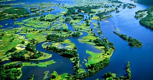 Pool-Level Drawdowns: Modernizing Lock and Dam Operations Produces Benefits