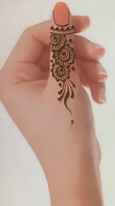 Simple finger Mehndi Design 😍 #simplemehndi #mehnditutorial #reelschallenge #reelsviralシ #mehndiart #reelfacebook | Mehndi Shorts