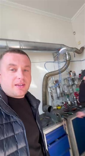 Добре що @PENDYK_UA і Віктор з магазину тракторних запчастин порадили класну локацію де можна замінити всякі трубочки 🚜🔩🔧🔨⚒️