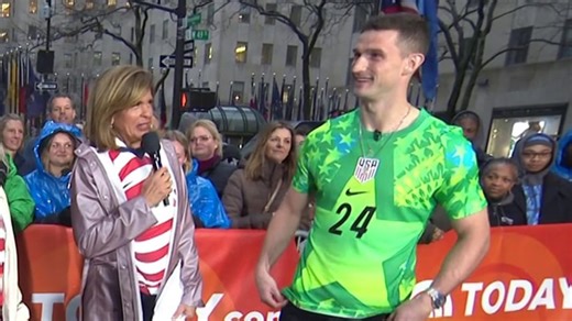 Ahead of World Cup on home soil, U.S. Soccer unveils 'stars' and 'stripes' uniforms