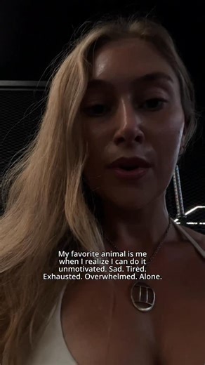 JENNIFER🤍 Online coach for women on Instagram: "You can do that too, girl. Discipline♾️ #gymmotivation #gymgirl #träning"