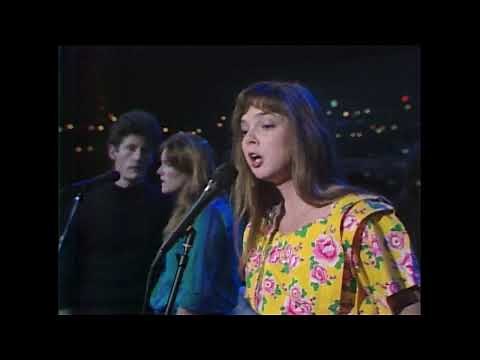 Nanci Griffith on Austin City Limits "Once In a Very Blue Moon"