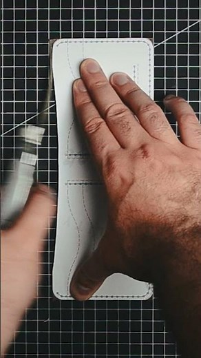 PDF Pattern / Handmade Leather Bifold Wallet Tutorial / Leather Craft / DIY / ASMR