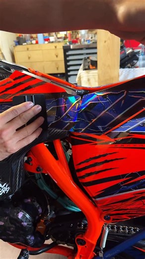 Nothing beats the feeling of installing a new graphics kit😍🔥 #boldfamily @dace_racing | Bolddesignz