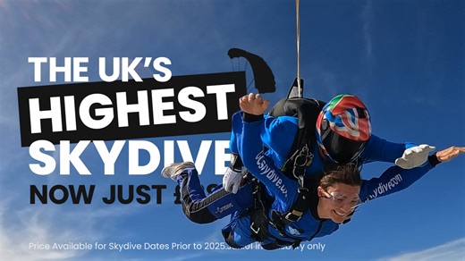Fall from 15,000ft! The UK's Highest Skydive available in Salisbury from just £289 廒廒 | GoSkydive | Facebook