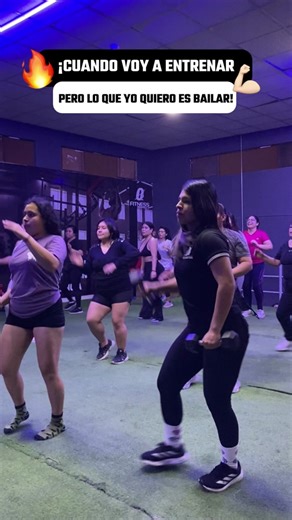 ¡Baile y pesas en un solo entrenamiento! 🤣💃🏋️‍♀️ Únete a nuestras clases de baile fitness en O2 Fitness y entrena mientras te diviertes. ¡Te esperamos! #O2Lovers #bailefitness #gym #fitness #baile #gymmotivation