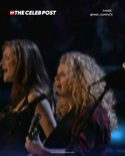 At the 2003 ACM Awards, the Dixie Chicks band was reportedly met with boos