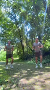 Concorda que as músicas dos Anos 80 são as melhores? . . . #dance #dancechallenge #coreography #dancer #baile #bailar #coreografia #dança #musicasquemarcaramepoca #musicaromantica #flashback #80s #discoteca #lovesong #nostalgia #nostalgic #passinho #anos60 #60s #anos70 #70s #anos80 #anos90 | Leandro Carneiro