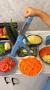 1.3M views · 7.1K reactions | Follow & Comment For Link  Multifunctional Vegetable Cutter #vegetablecutter #gadgets #kitchenhacks #besthomegadgets #reelviral | Best unique items | Facebook