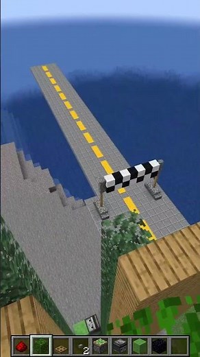 HOW TO MAKE AN ELEVATOR IN MINECRAFT! #minecraft #minecraftshorts #shorts