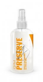 Oživovač plastů Gyeon Q2M Preserve (250 ml)