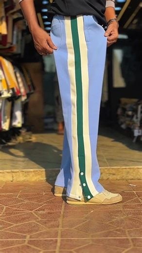 FAIR DEAL BOUTIQUE on Instagram: "🔥 𝐈𝐌𝐏𝐎𝐑𝐓𝐄𝐃 𝐁𝐎𝐎𝐓 𝐓𝐑𝐀𝐂𝐊 𝐏𝐀𝐍𝐓 — 𝐎𝐍𝐋𝐘 ₹599/- 😍🔥 Premium Imported Fabric • Boot-Cut Fit • Streetwear Look 😎 📏 Sizes: M | L | XL | 2XL Perfect for daily wear, travel & street-style outfits — Imported quality ab budget price me! 💥 📍 Address: Shop No. 13, Fair Deal Boutique Opp. Bandra Talao, Comet Building, Bandra West, Mumbai — 400050 📲 Order / Enquiry: 85911 25802 #ImportedTrackPant #BootCutTrackPant #FairDealBoutique #MensFashionIndi