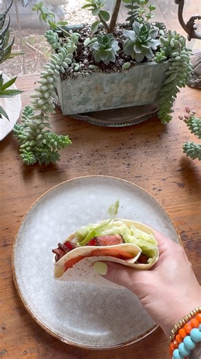 BLT WRAP - recipe in comments | Kristyslifestyle