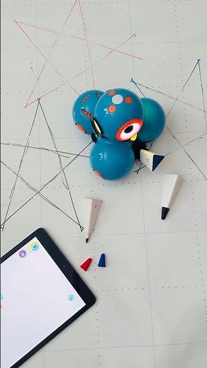 Draw Stars with Sketch Kit and Dash Robot by Wonder Workshop