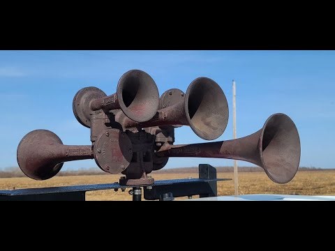 Various Fog horn and Train horn Sounds Compilation
