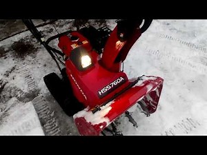 Honda HSS760 tracked snowblower start and walkaround