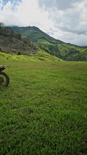596 reactions · 27 shares | Diego Gstir ya nos tiene acostumbrado de una rueda en la moto. Dando un gran espectáculo en el valle de chorropampa caserío de delicias. | Win Edwin Noblejas Vargas | Facebook