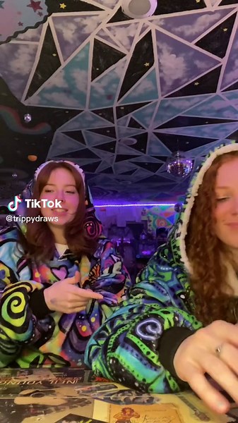 this was to fun!!! see if theres a bubble bash in your area! 🫧🌀🪐✨ ##tiktok##foryou##spongebobrave